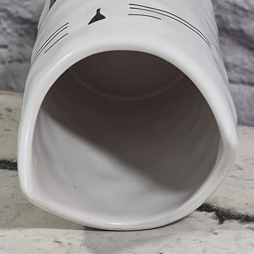 IKEA Fatalig Cat Vase Pencil Holder Black Off-White Contemporary Stoneware Decor